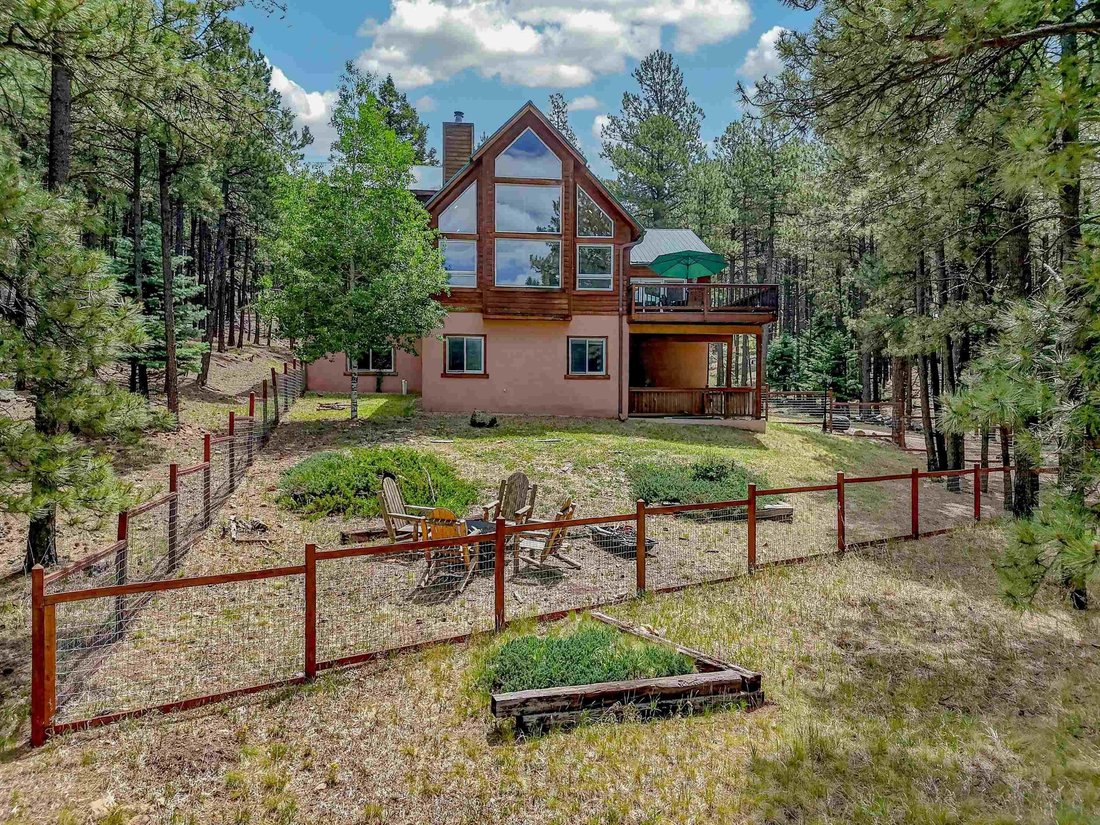 House in Taos, New Mexico, United States 1 - 18457074