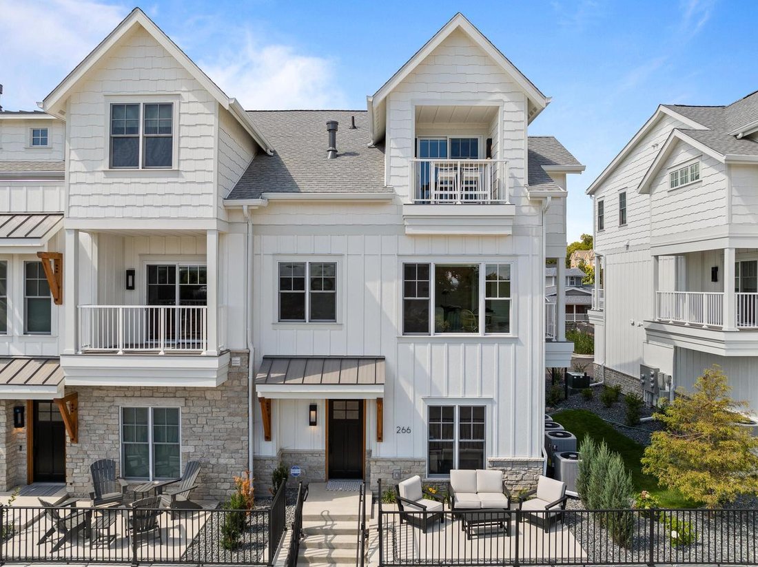 Condo in Fontana-on-Geneva Lake, Wisconsin, United States 5 - 18463813