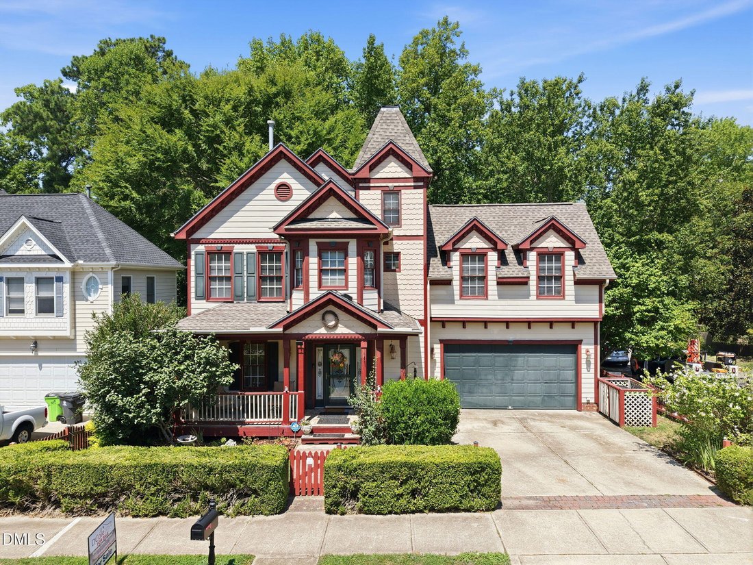 House in Apex, North Carolina, United States 2 - 18433978