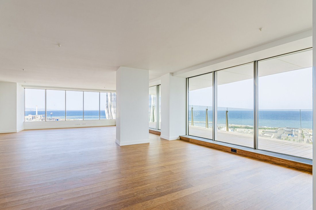 Apartment in Ciutat Vella, Barcelona, Spain 2 - 18471767