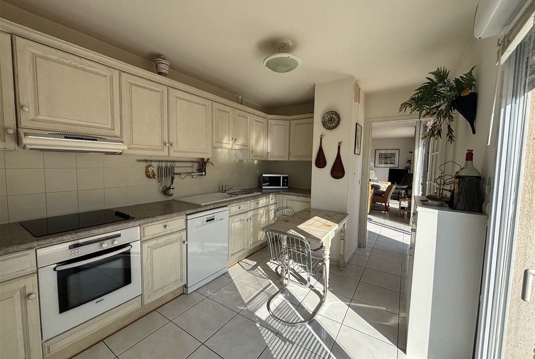 Apartment in Le Dramont-Agay-Anthéor-Le Trayas, Saint-Raphaël, France 5 - 18462983