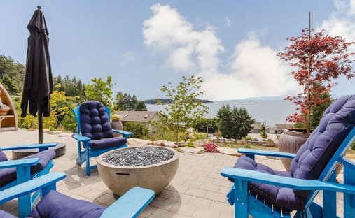 House in Sechelt, British Columbia, Canada 1