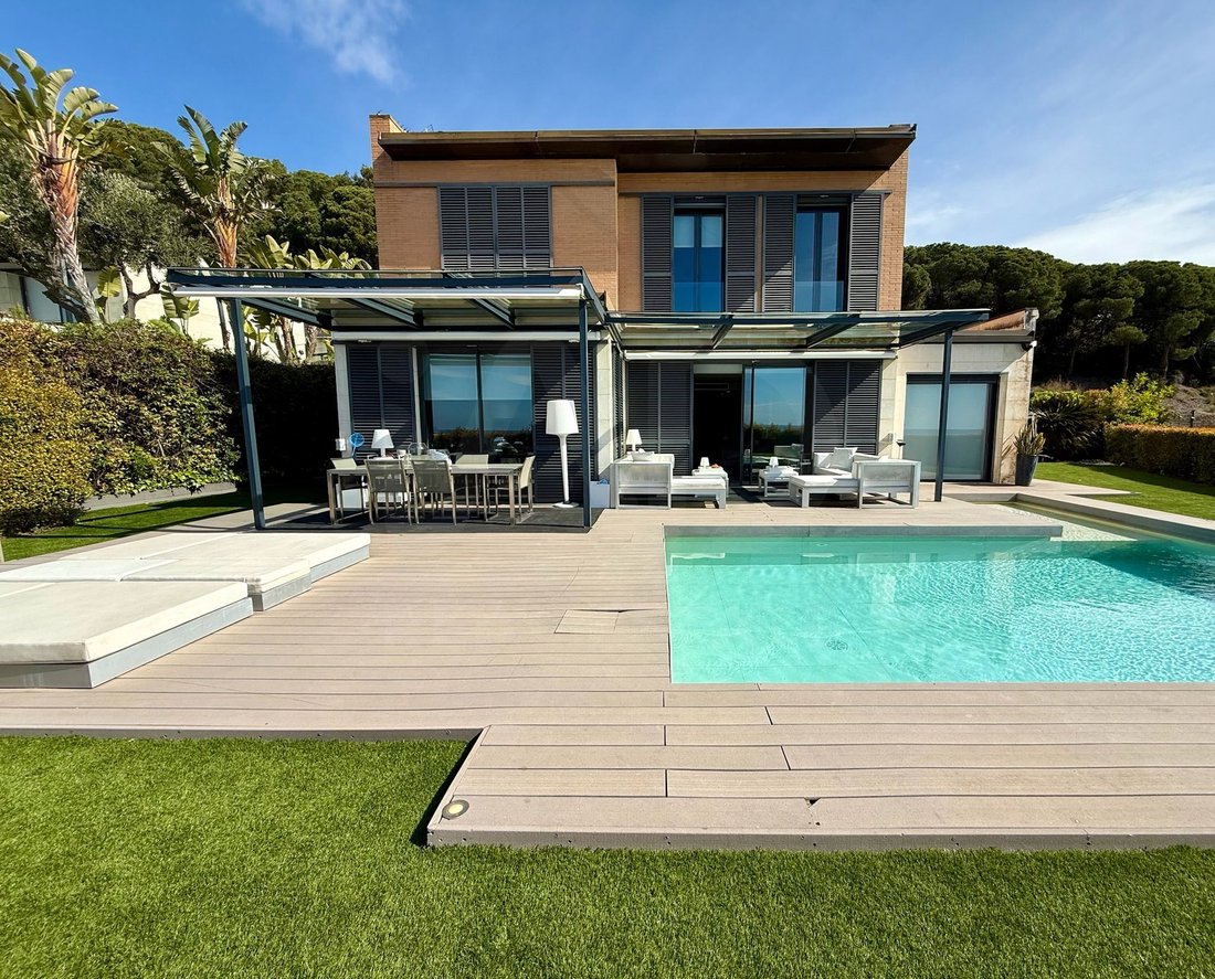 Townhouse in Sant Vicenc de Montalt, Catalonia, Spain 1 - 18461447