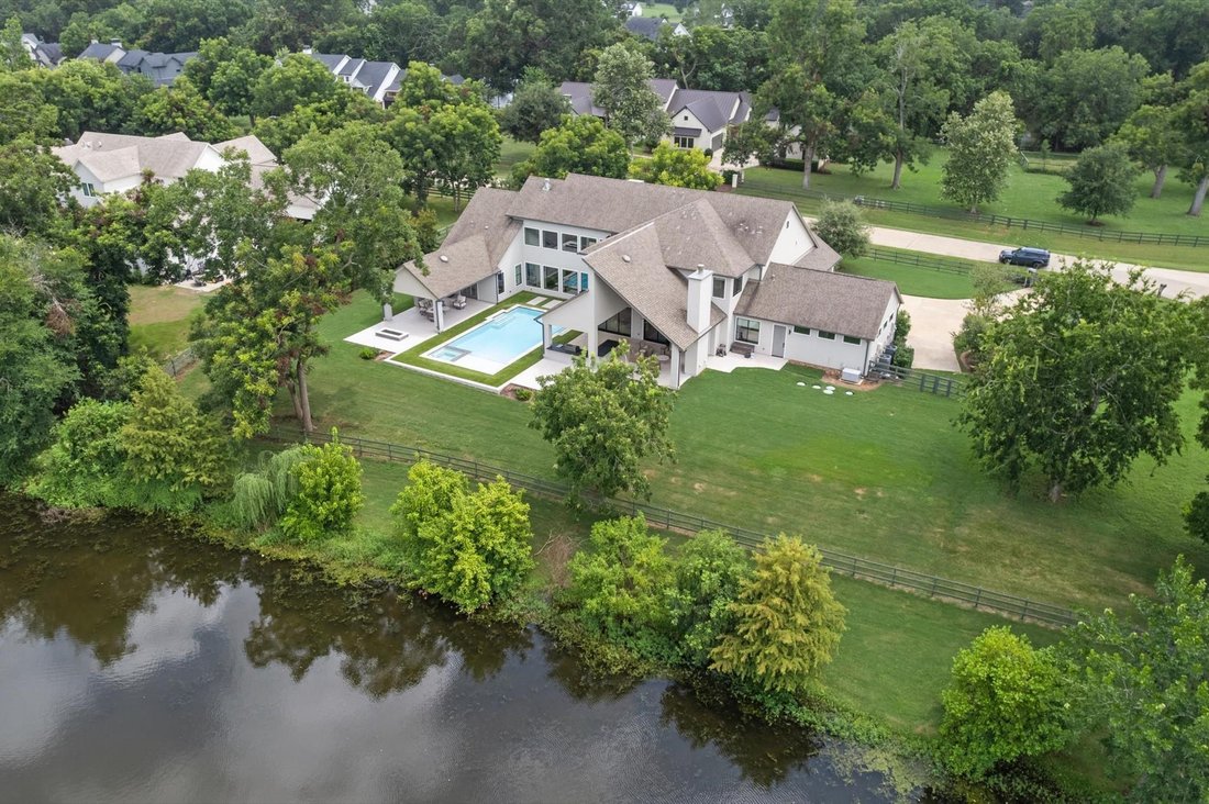 House in Fulshear, Texas, United States 1 - 18459914