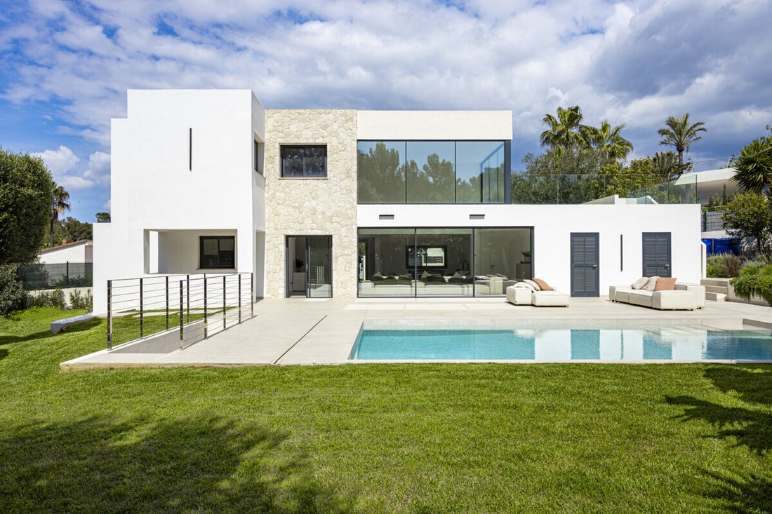 Villa in Rotes Velles, Calvia, Balearic Islands 2 - 18469228