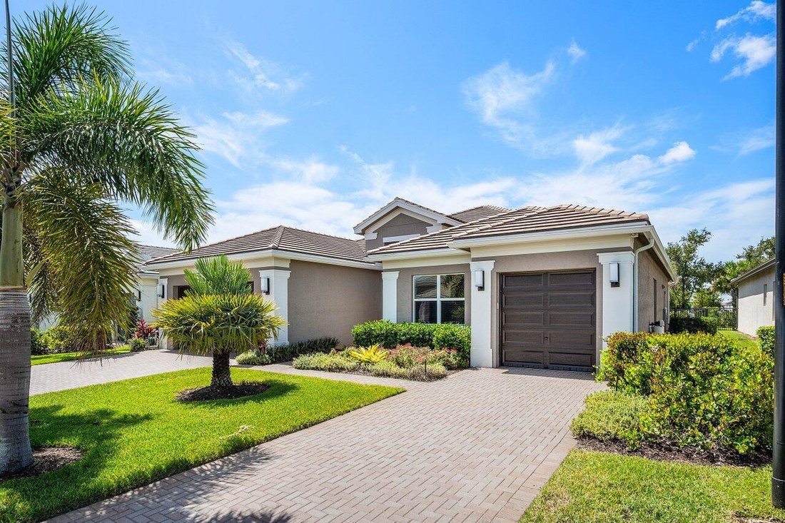 House in Port St. Lucie, Florida, United States 3 - 18471471