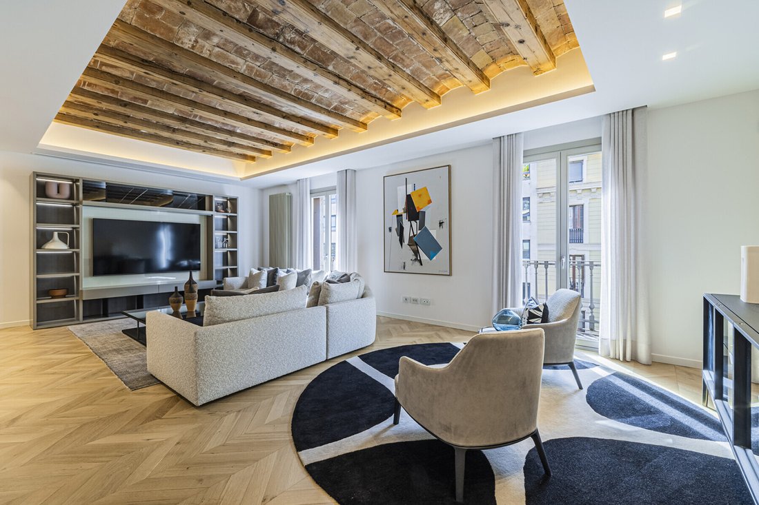 Apartment in Eixample, Barcelona, Spain 3 - 18471475