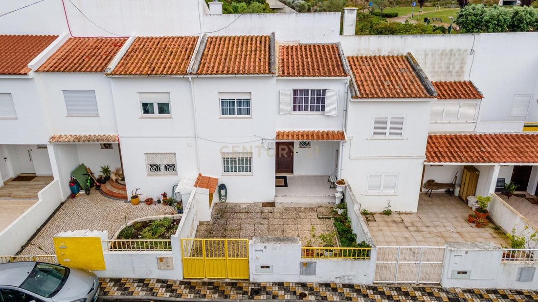 Villa in Oeiras e Sao Juliao da Barra, Paco de Arcos e Caxias, Lisbon, Portugal 1 - 18466769