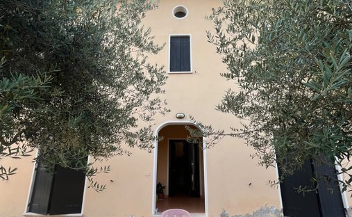 Villa in Vigasio, Veneto, Italy 1