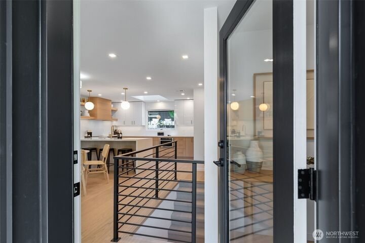 House in Seattle, Washington, United States 4 - 18465136