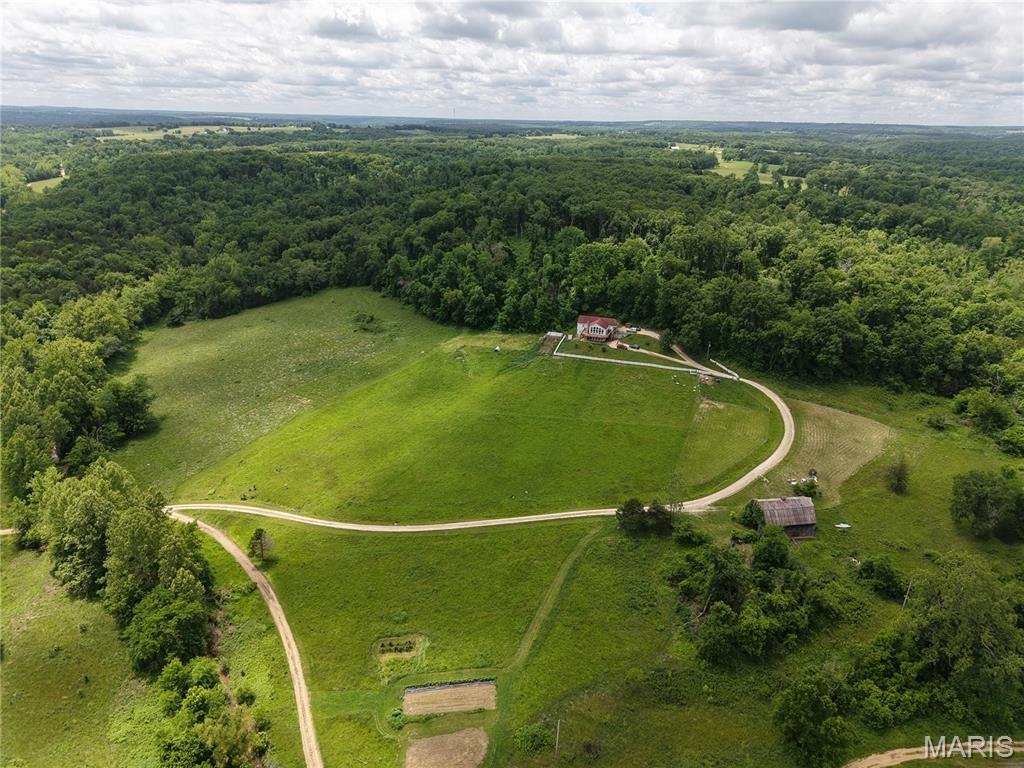 House in Vienna, Missouri, United States 3 - 18456003