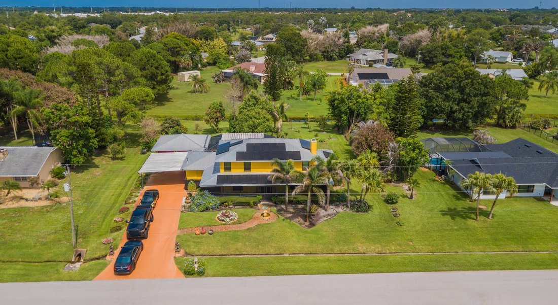House in Port St. Lucie, Florida, United States 4 - 18460402