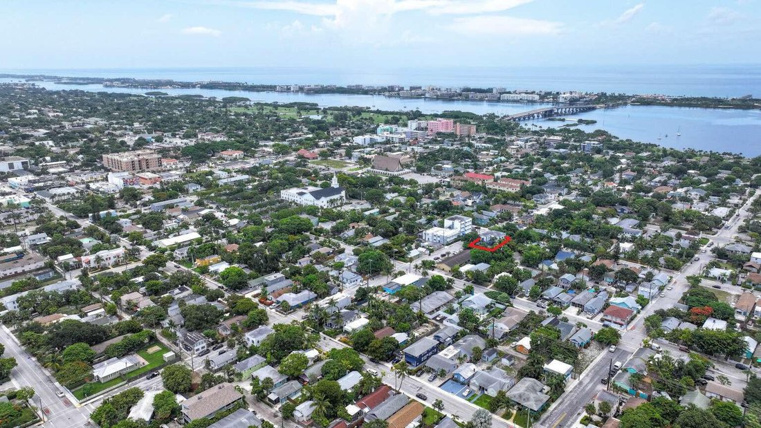 Lake Worth, Florida, United States 2 - 18460381