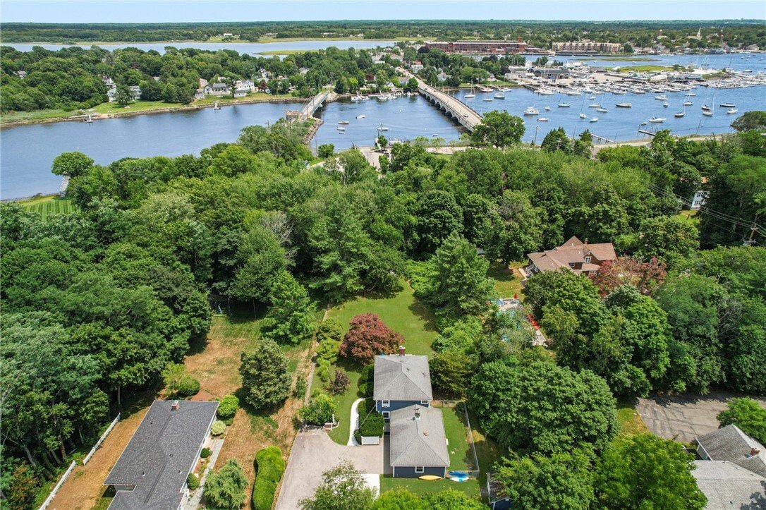 House in Barrington, Rhode Island, United States 4 - 18465520