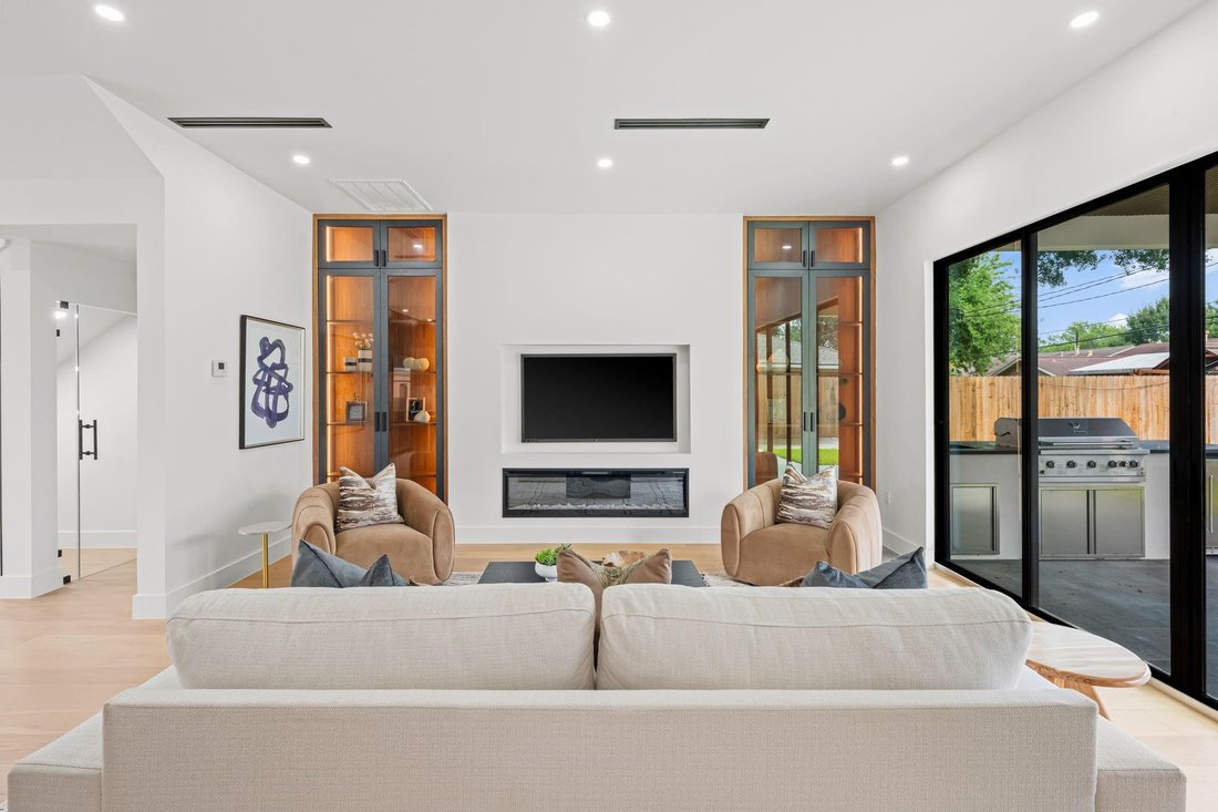 House in Houston, Texas, United States 4 - 18459930
