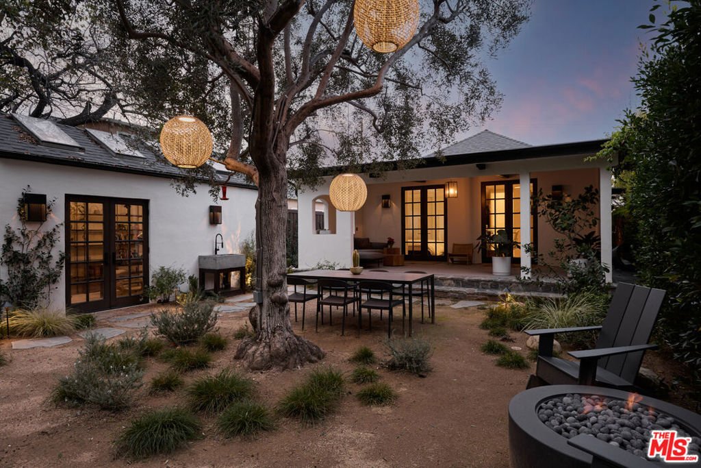 House in Los Angeles, California, United States 1 - 18459107
