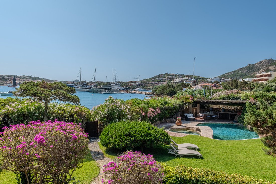 House in Marina di Porto Cervo, Porto Cervo, Italy 4 - 18465663