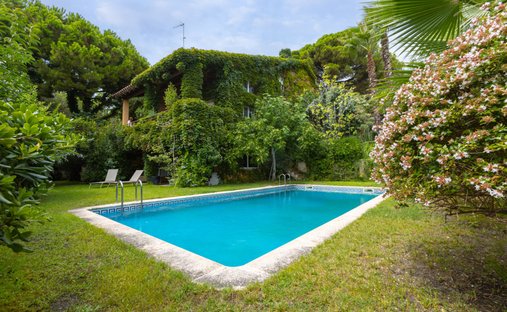 House in Cabrils, Catalonia, Spain 1