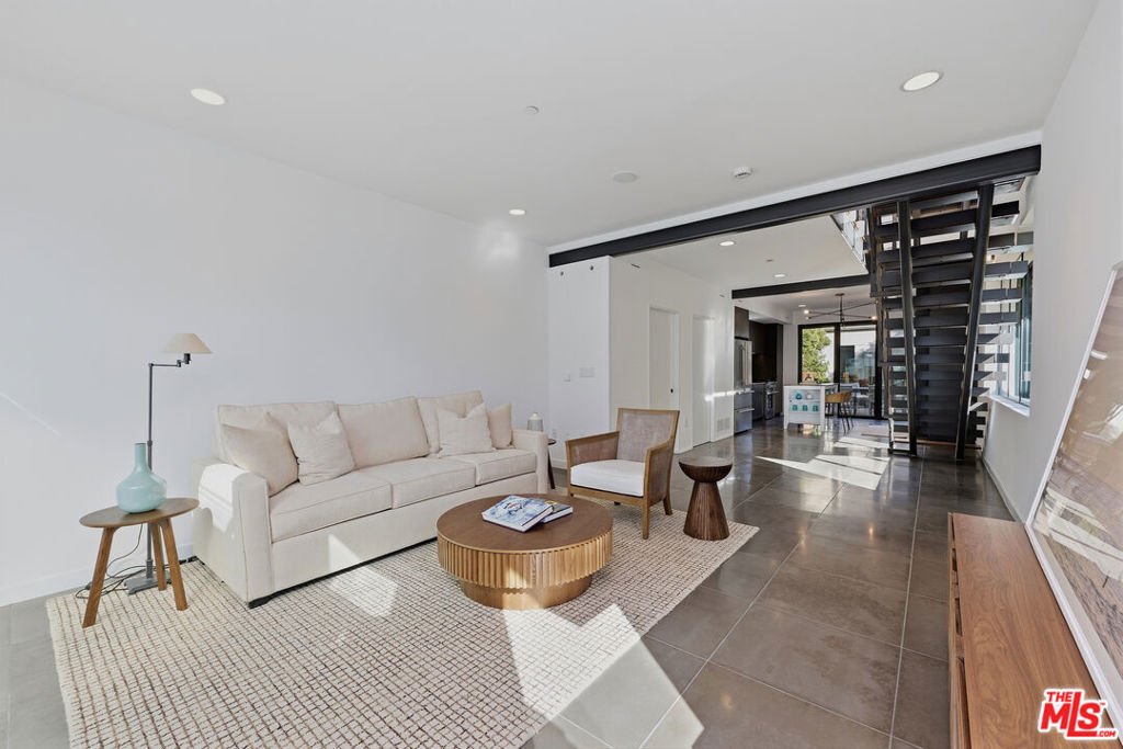 House in Los Angeles, California, United States 5 - 18459102