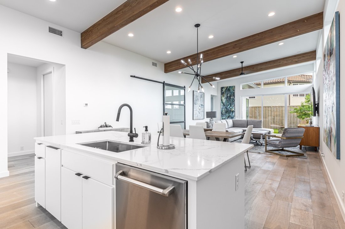 House in Dallas, Texas, United States 5 - 18460190