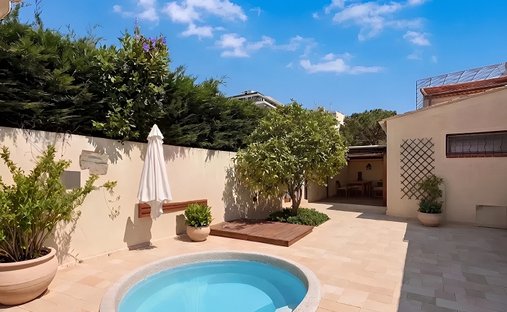 Villa a Juan les Pins-Gallice, Antibes, Francia 1