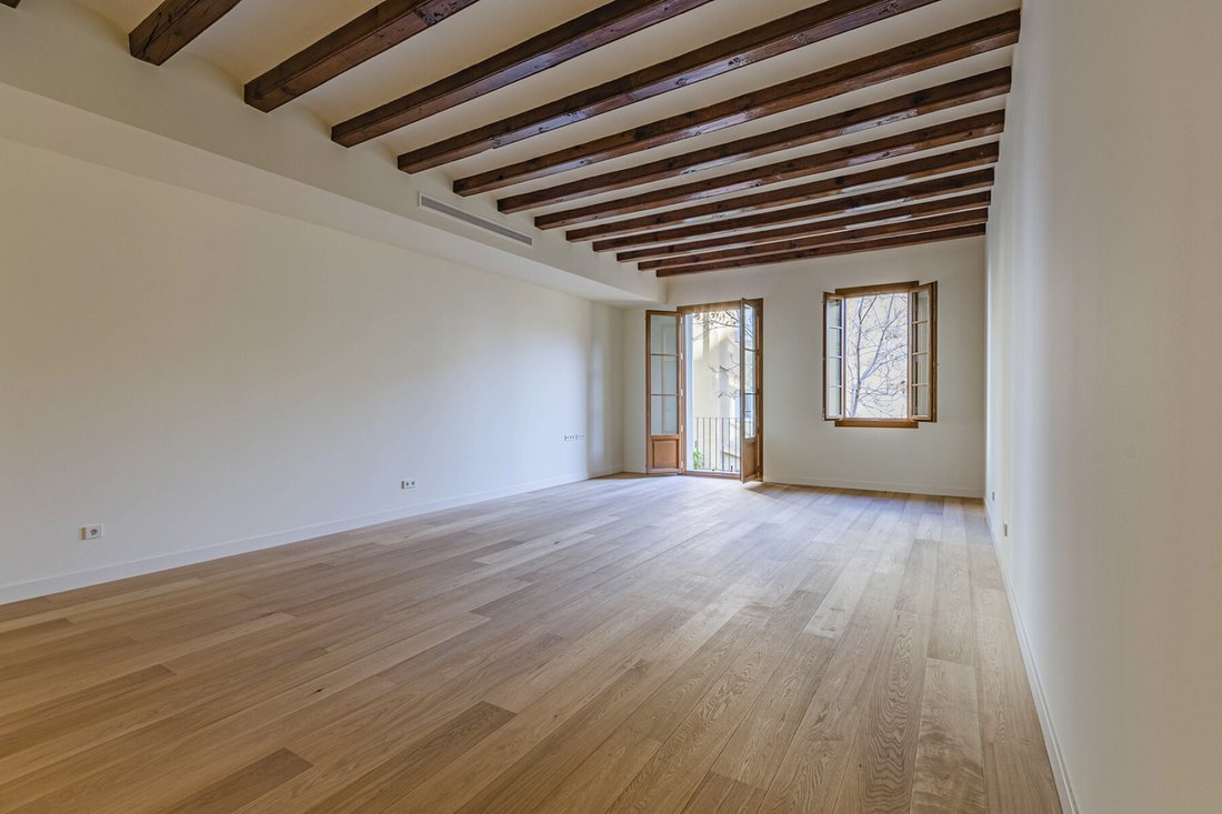 Apartment in Eixample, Barcelona, Spain 4 - 18471392