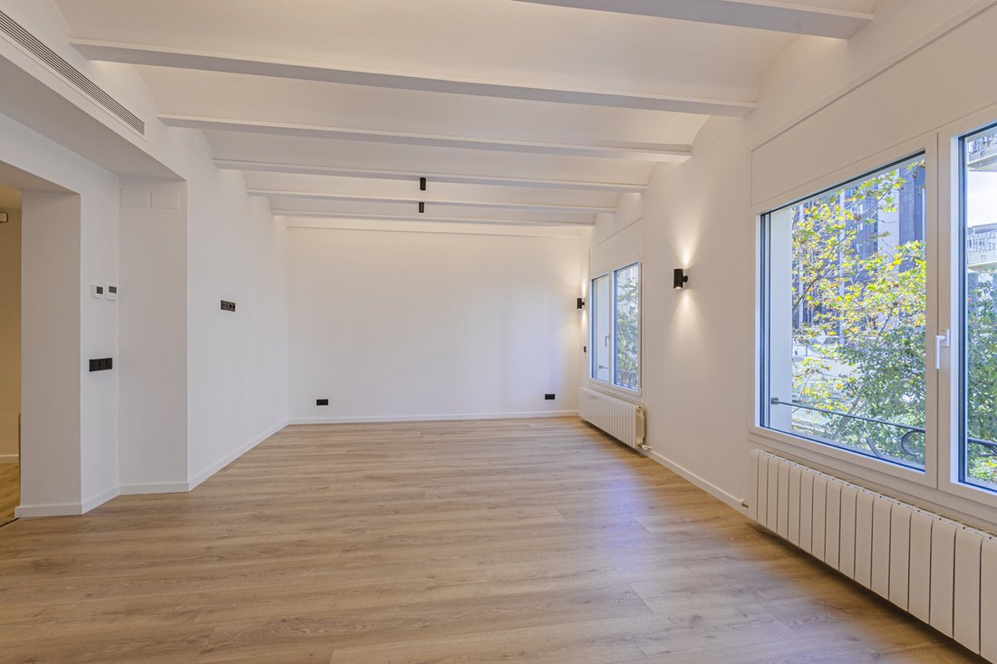 Apartment in Ciutat Vella, Barcelona, Spain 2 - 18471223