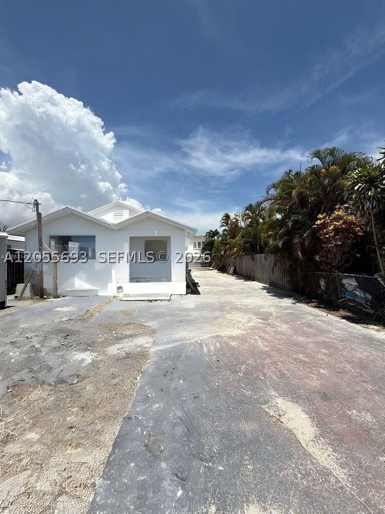 House in Miami, Florida, United States 2 - 18459393