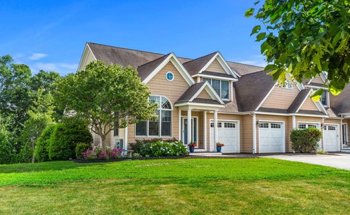 Condo in Amesbury, Massachusetts, United States 1