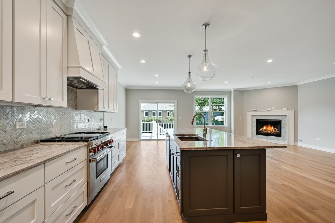 Townhouse in Glen Ellyn, Illinois, United States 2 - 18463972
