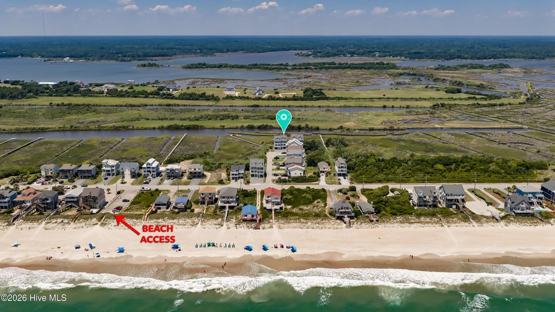 Townhouse in North Topsail Beach, North Carolina, United States 3 - 18459605