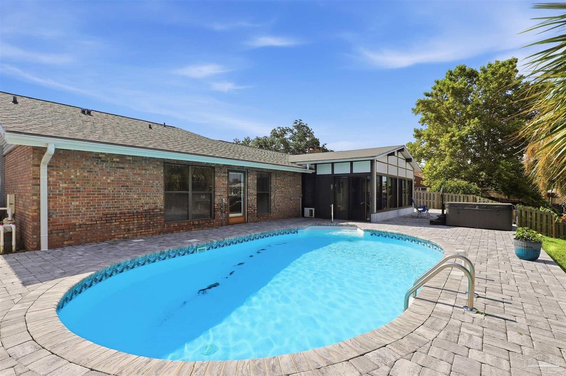 House in Gulf Breeze, Florida, United States 3 - 18460125