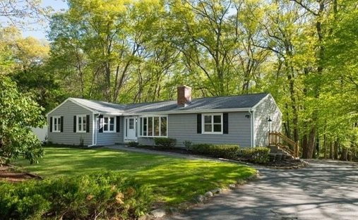 House in Smithfield, Rhode Island, United States 1