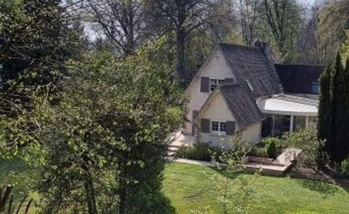 House in Berneuil-sur-Aisne, Hauts-de-France, France 1