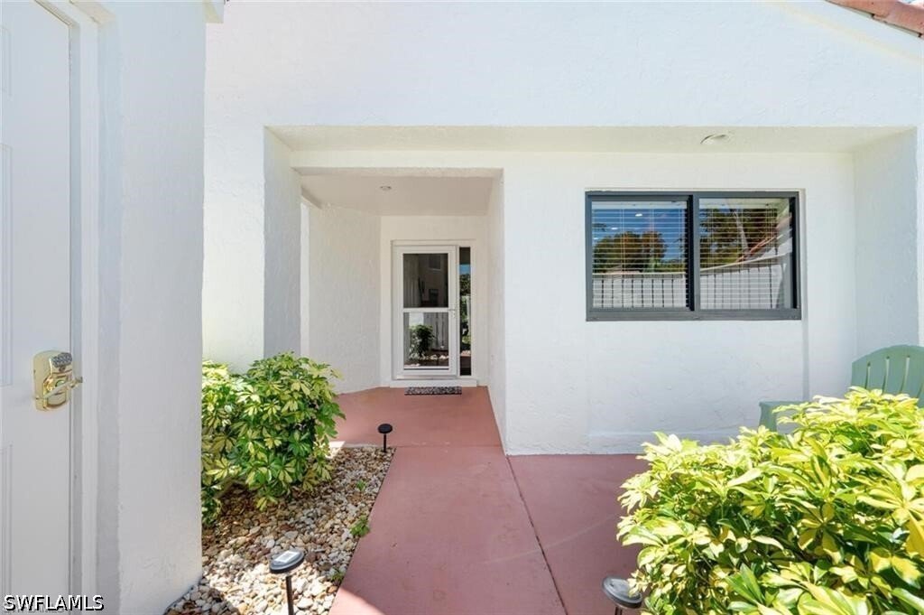 Condo in Naples, Florida, United States 4 - 18470421