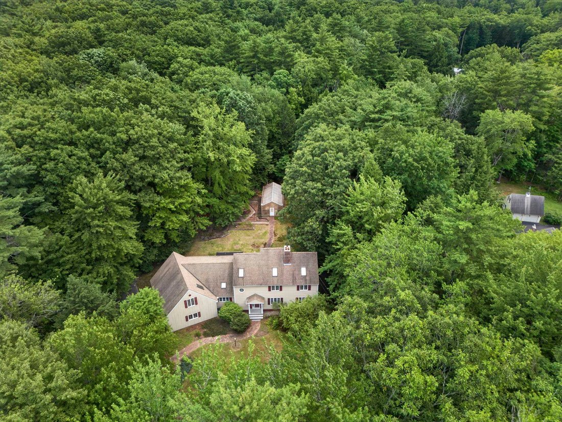 House in Bedford, New Hampshire, United States 2 - 18466440