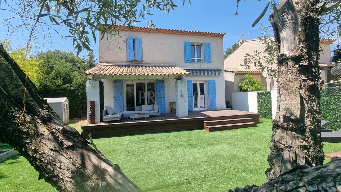 Villa a Nord RN, Puget-sur-Argens, Francia 1 - 18460571