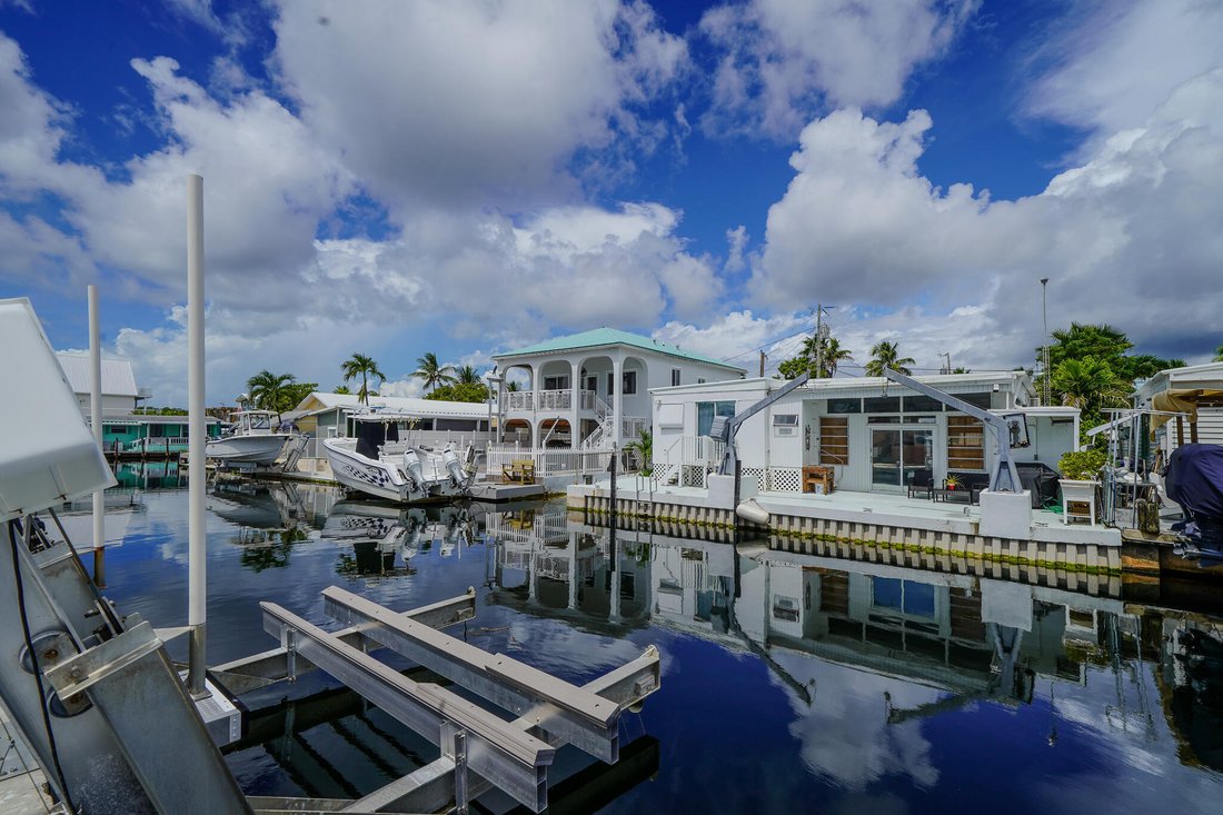 Key Colony Beach, Florida, United States 3 - 18470567