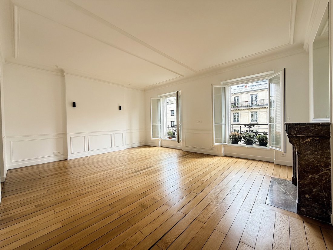 Apartment in Invalides, Paris 7e Arrondissement, Paris 1 - 18468347