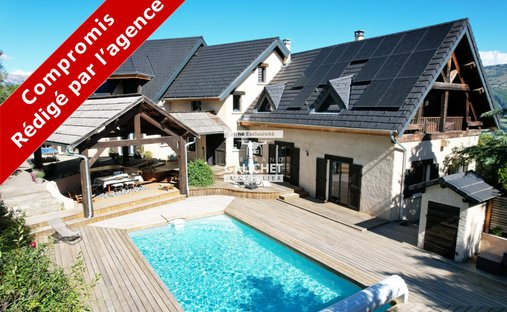 House in La Batie-Vieille, Provence-Alpes-Côte d'Azur, France 1