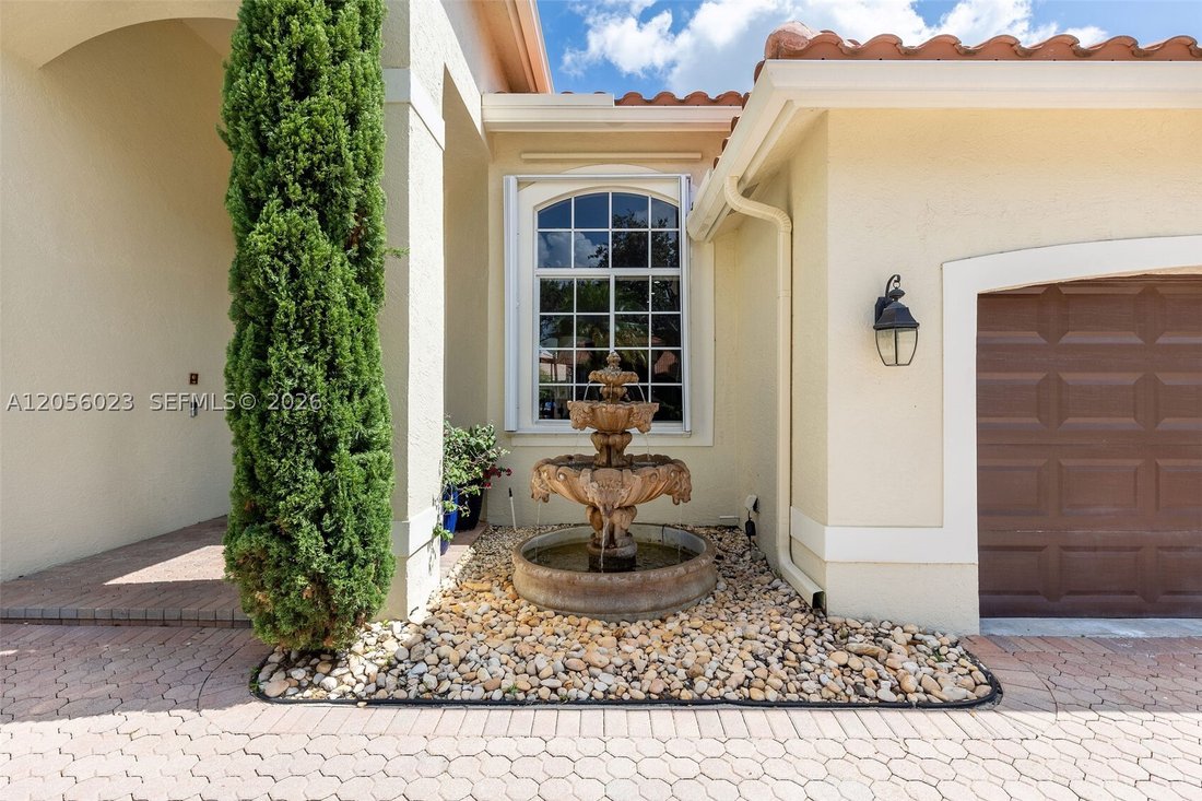 House in Fort Lauderdale, Florida, United States 5 - 18468382