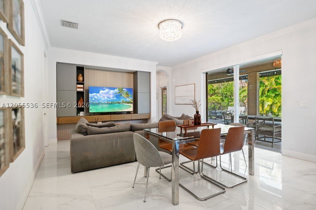 House in Weston, Florida, United States 5 - 18459385
