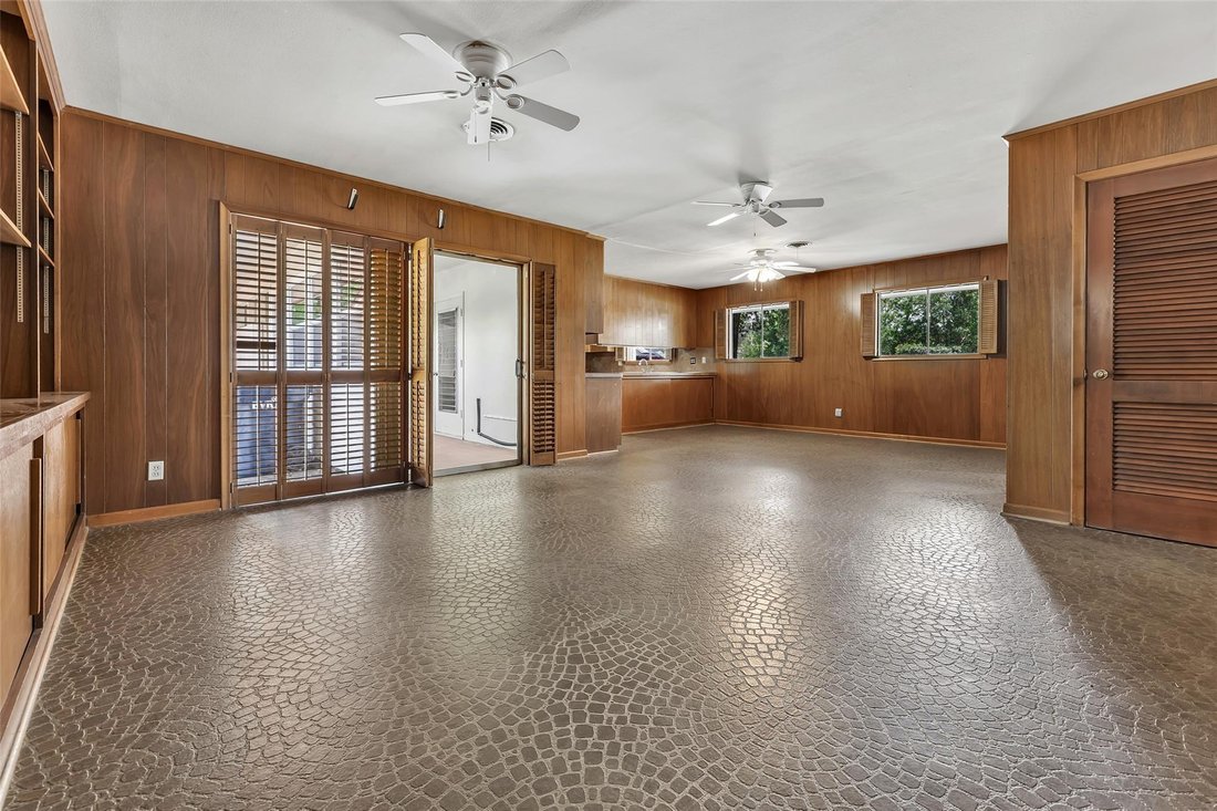 House in College Station, Texas, United States 3 - 18459938