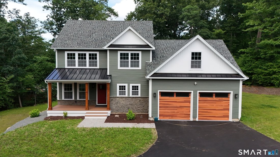 House in Bristol, Connecticut, United States 1 - 18247611