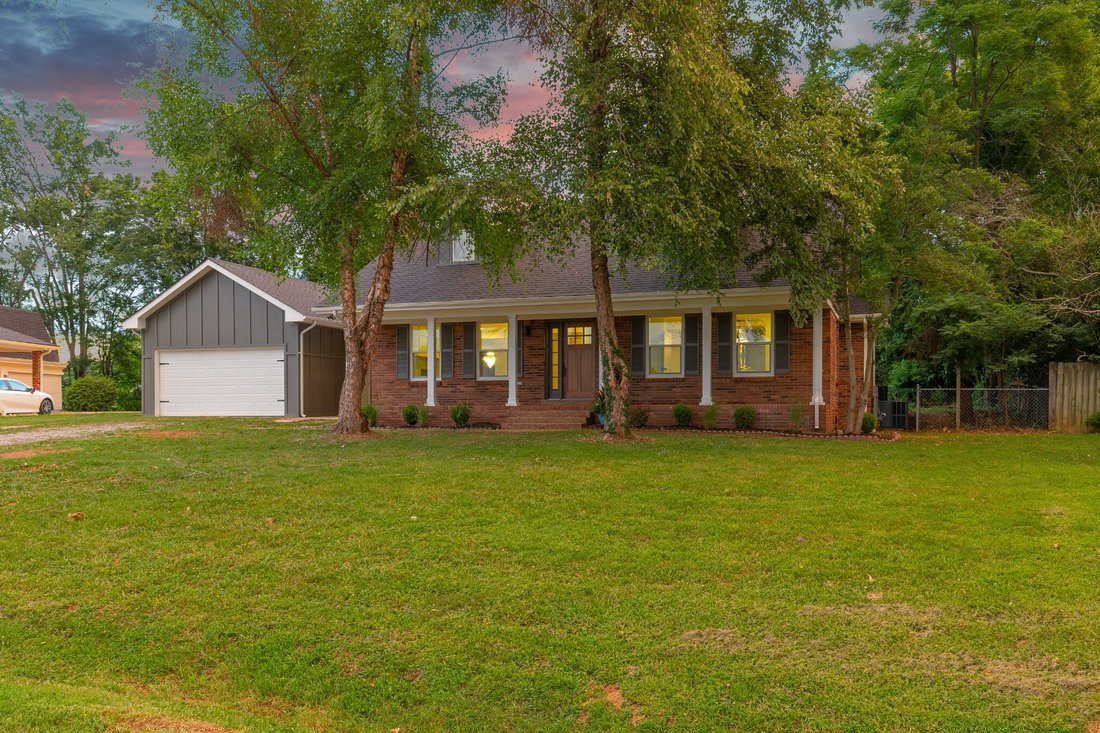 House in Gallatin, Tennessee, United States 2 - 18462953