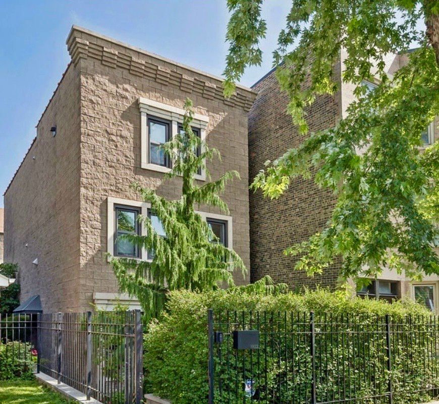 House in Chicago, Illinois, United States 1 - 18447083