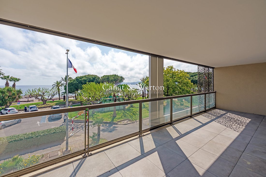Apartment in Plateau Notre Dame Sud-Bord de mer-Beaurivage, Saint-Raphaël, France 2 - 18457754