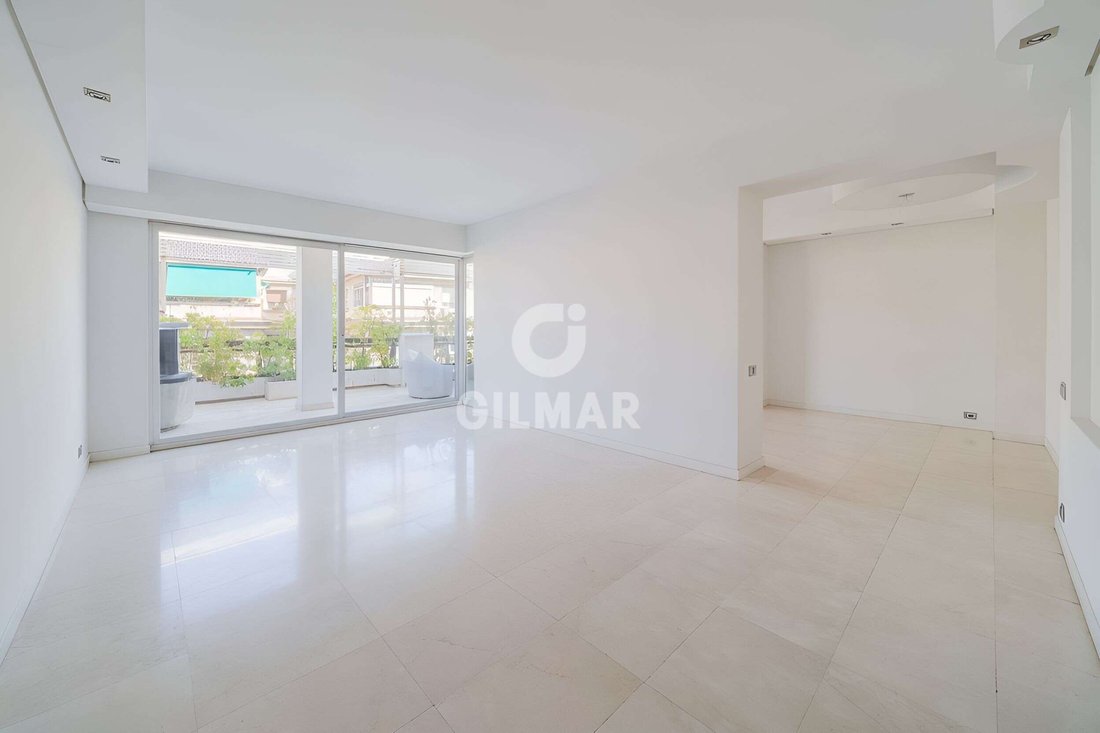 Penthouse in Moncloa-Aravaca, Madrid, Spain 1 - 18457122