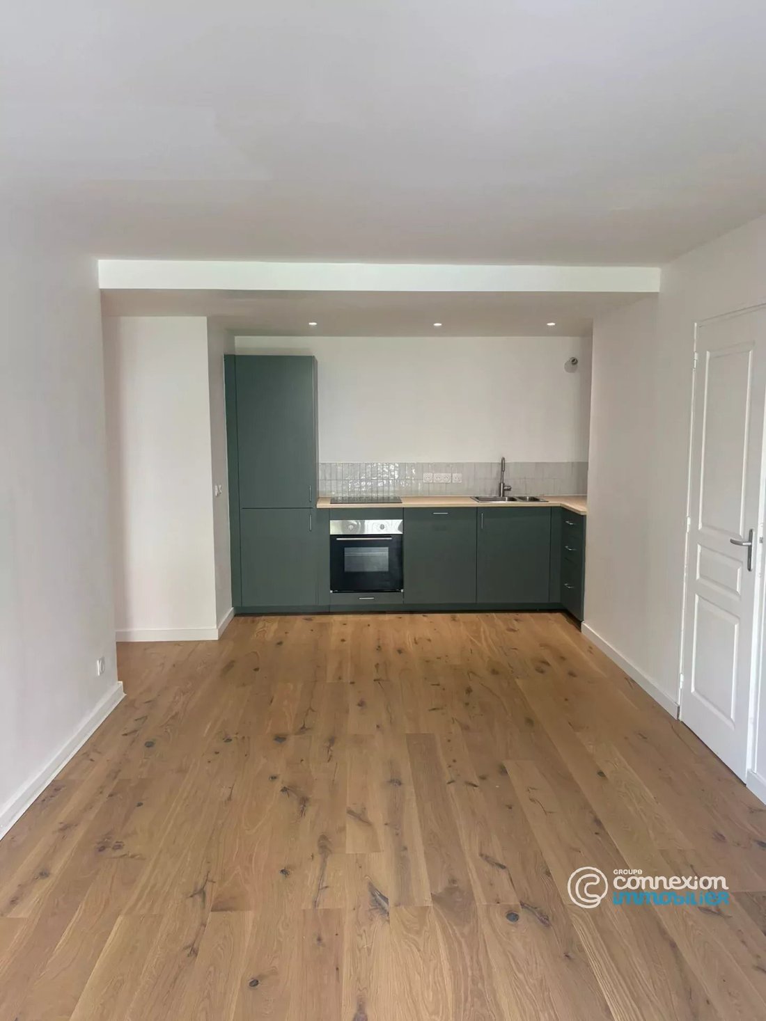 Apartment in Grandes Carrières-Clichy, Paris 18e Arrondissement, Paris 2 - 18457344