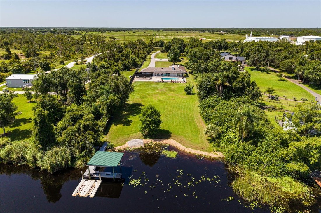 House in Punta Gorda, Florida, United States 1 - 18455892